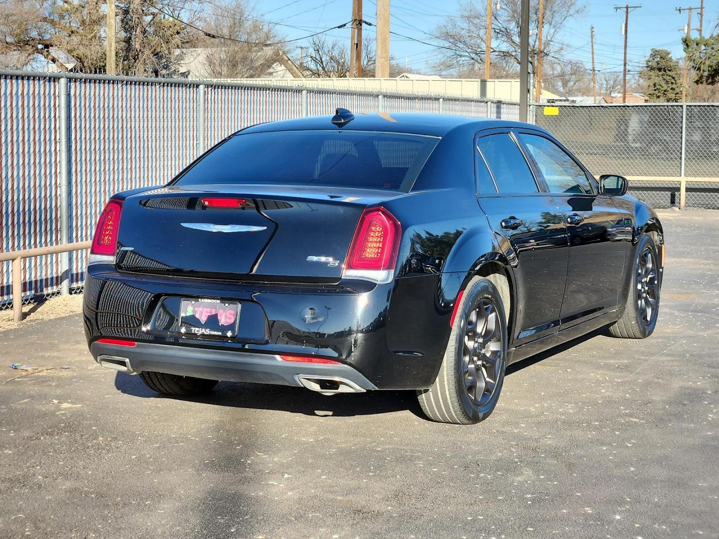 2019 Gloss Black Chrysler 300 300S (2C3CCAGG8KH) with an ENGINE: 3.6L V6 24V VVT engine, located at 4110 Avenue Q, Lubbock, 79412, 33.556553, -101.855820 - 03/01/2025 KEY IN ENVELOPE GOD - Photo#1